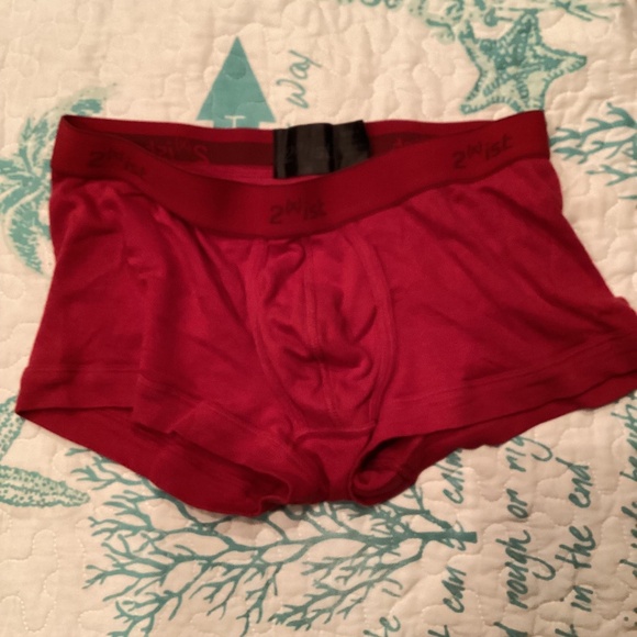 2xist, red, trunks, medium - Picture 2 of 4